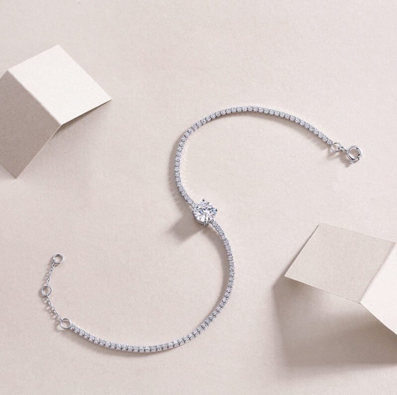 Dawn Luxury Fashion Mossan Diamond S925 Silver Bracelet - Image 2