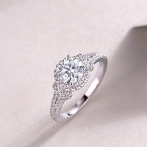 Luxury Fashion Large Diamond Wedding Ring With Moissanite Silver Ring